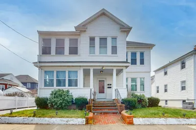 47 Dolphin Ave #1 1