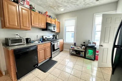 157 East Cottage St ##1 1