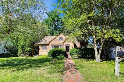 72 Sexton Ave 1
