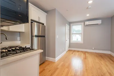 293 Fayette St #3