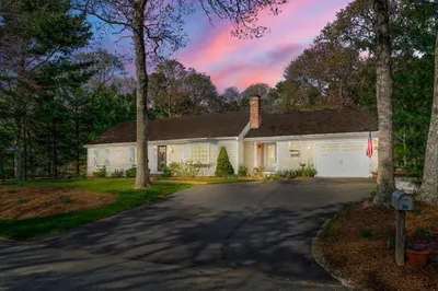 20 Truman Ln