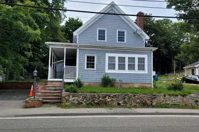 90 Allen St