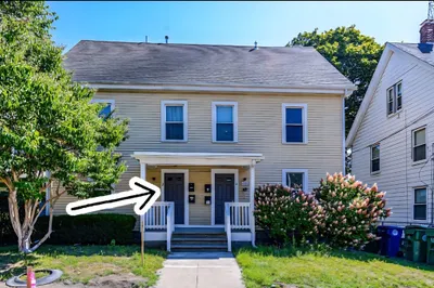 2 Mechanic St #1 1