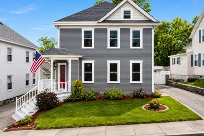 261 Third St