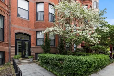 293 Beacon St #1