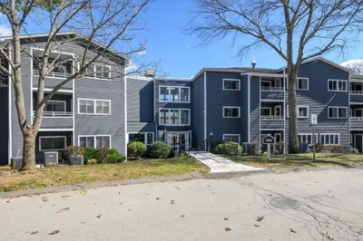 500 Colonial Drive #207