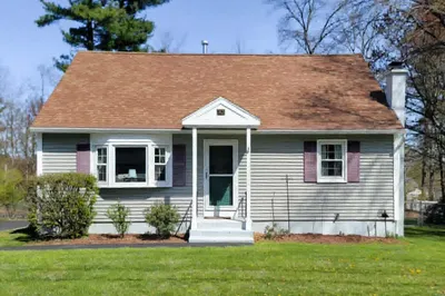 10 Cambridge Road