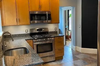 68 Fremont St #2 1