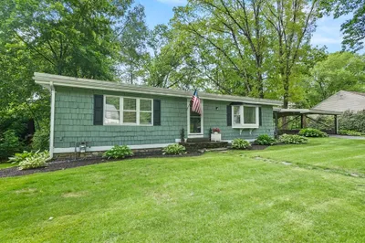 228 Hillside Road 1