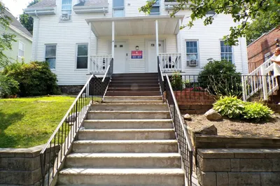 4 Parker St #1 1