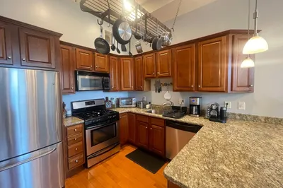 195 Washington Ave #3