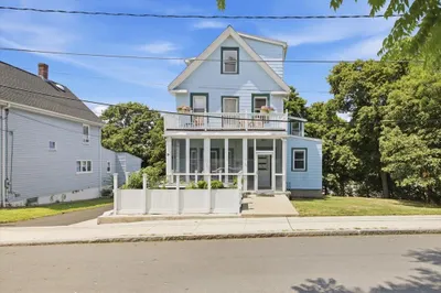 104 Granville Ave 1