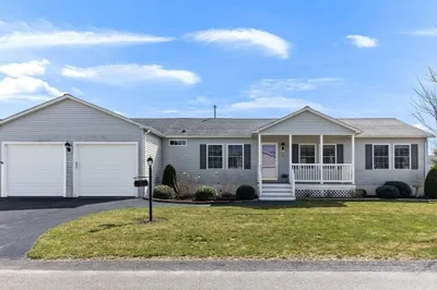 19 Edgestone Drive 1
