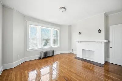 91 Sumner Avenue #8