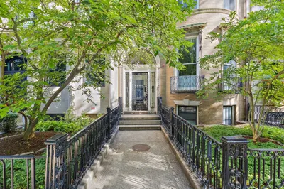 405 Commonwealth Ave #8 1