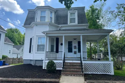9 Arlington Street #2 1