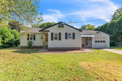 71 Stewart Ln 1