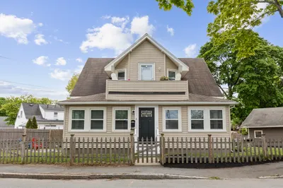 5 Northfield Ave 1