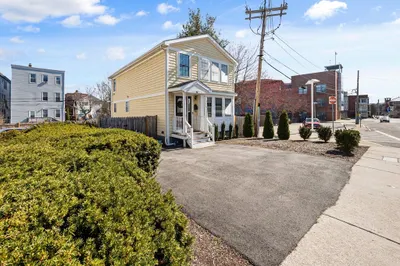 56 Quincy St #56