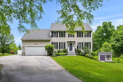 67 Hillside Street 1