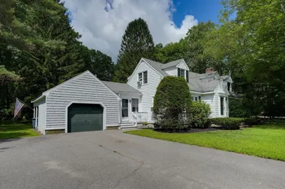 141 Holliston St 1