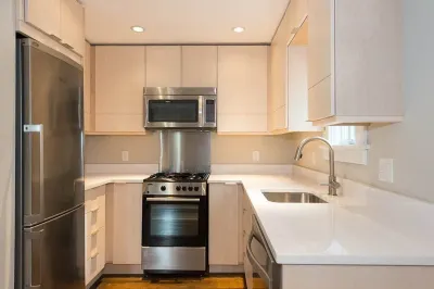 23 Grant St #3