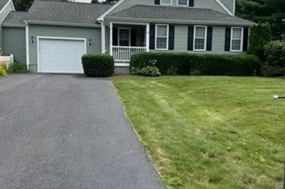 8 Elisha Dr #8 1