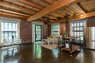 30 Howard St #2 1