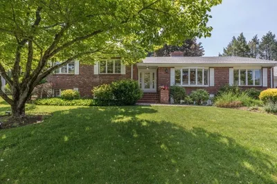 34 Mayflower Road 1