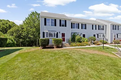 2697 Cranberry Hwy #24