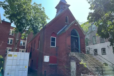 100 Chandler St 1