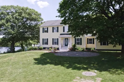 53 Farm St 1