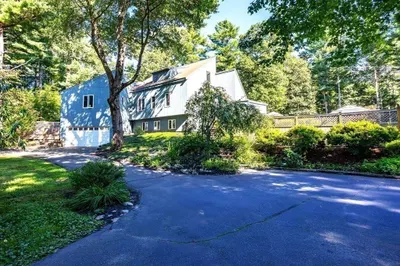 335 East St 1