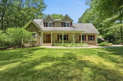 757 Park Hill Rd 1