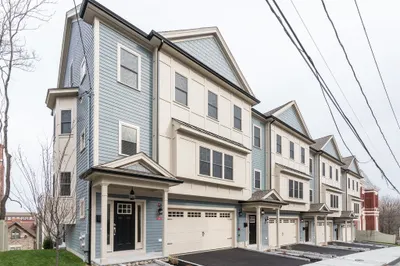 38 Millmont St #38 1