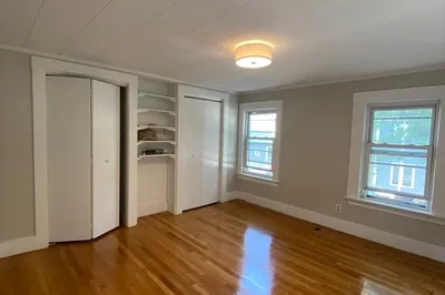 220 Broadway #220