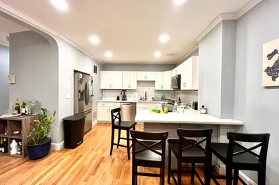 524 Harvart Street #1