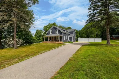 7 Westlund Ave