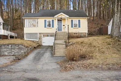 38 Glendale St