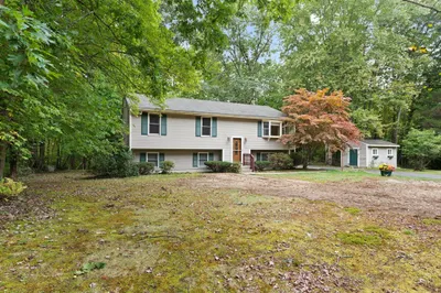 15 Anne Drive 1