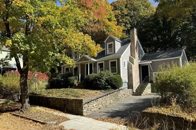 5 Westview Rd