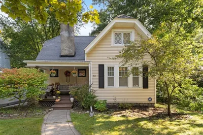 53 Uncatena Ave