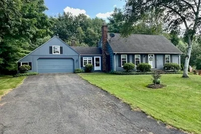 8 Franconia Cir 1