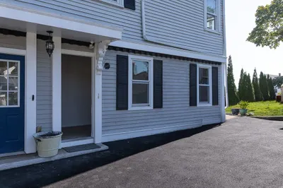 4 Farragut Road #1 1