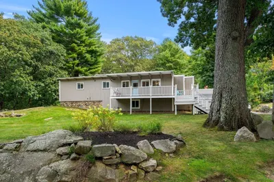 71 Walnut Rd 1