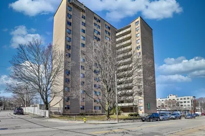 1025 Hancock Street #3E