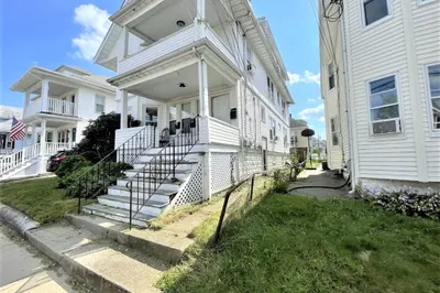 20 Dunster Rd #1