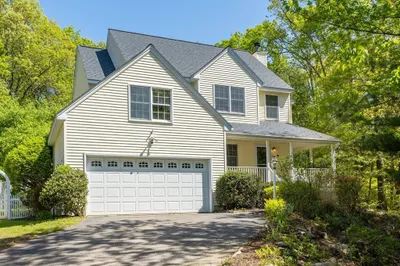 21 Mcdonough Dr