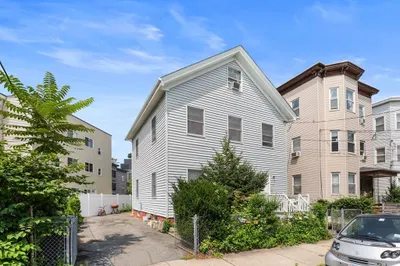 14 Rossmore St