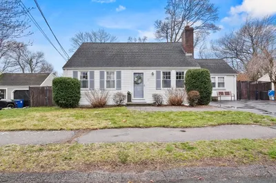 36 Lawnview Drive 1